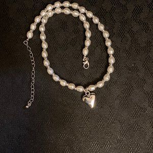 KRKC Pearl Necklace with Heart Pendant for Women